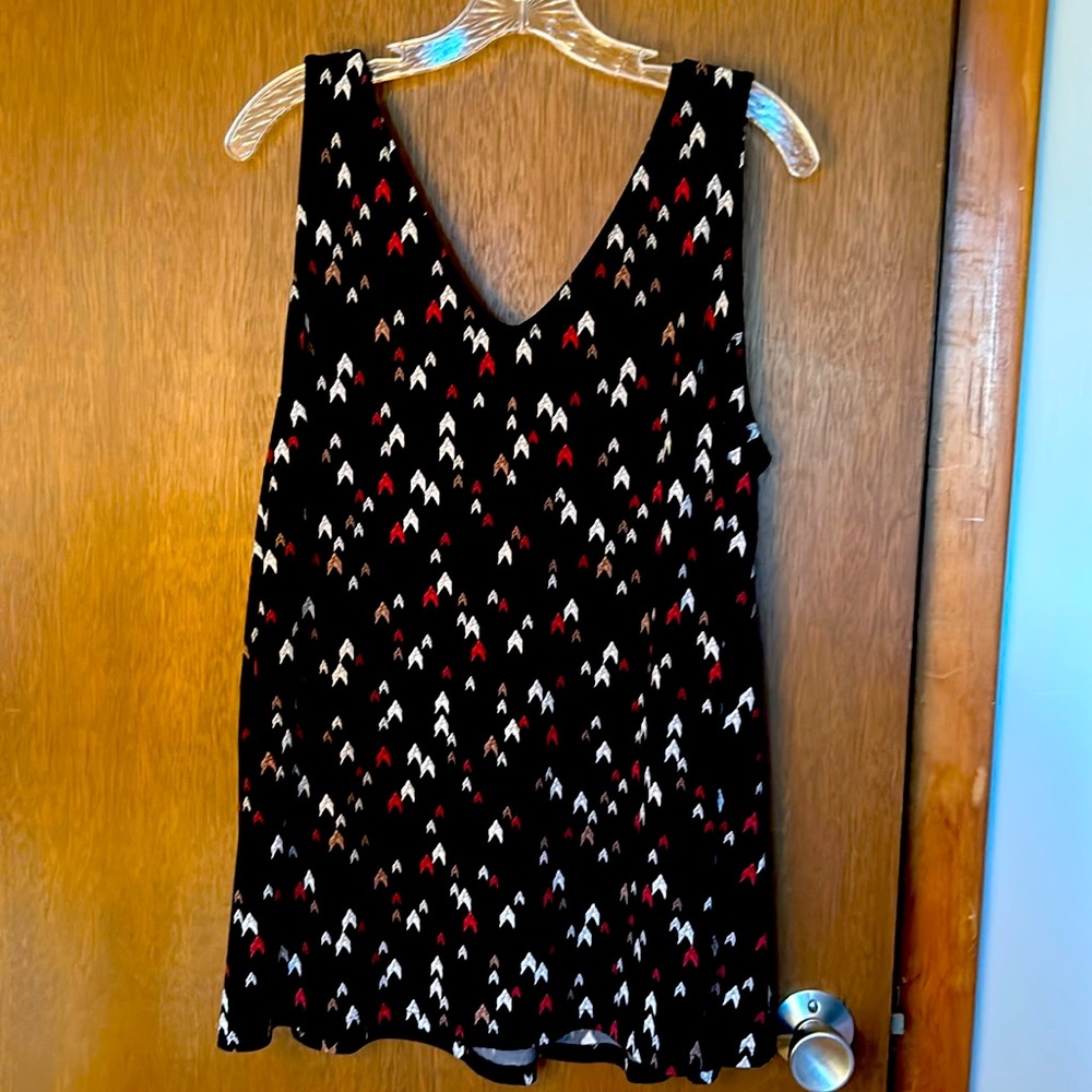 Torrid sleeveless blouse